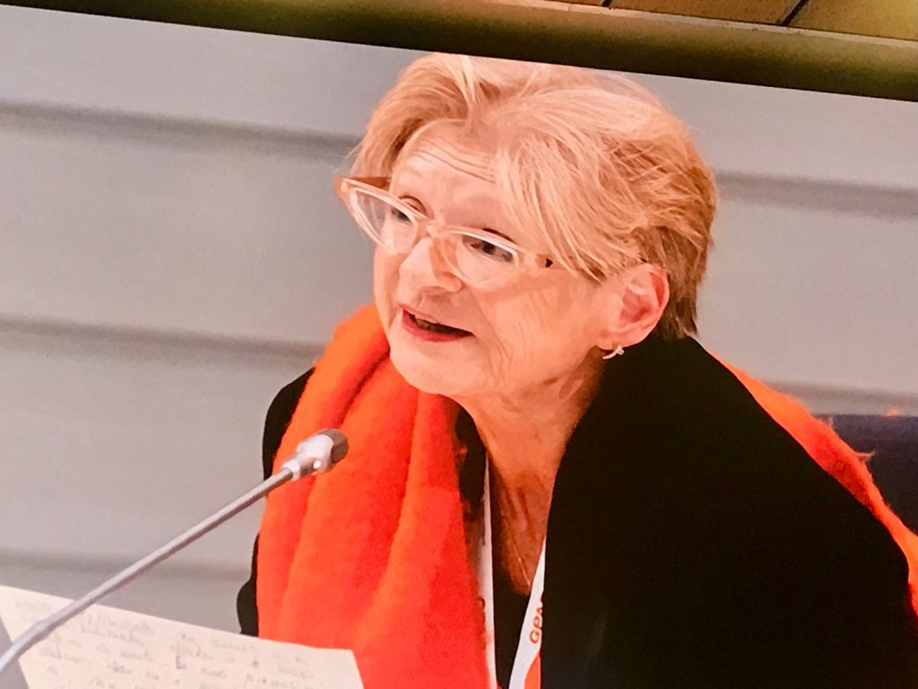 Martina Burdet en la ponencia de clausura del IV Congreso FEAP Bilbao